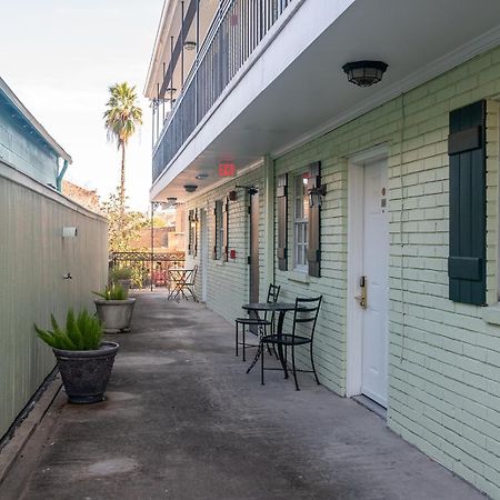 French Quarter Suites Hotel New Orleans Exterior foto