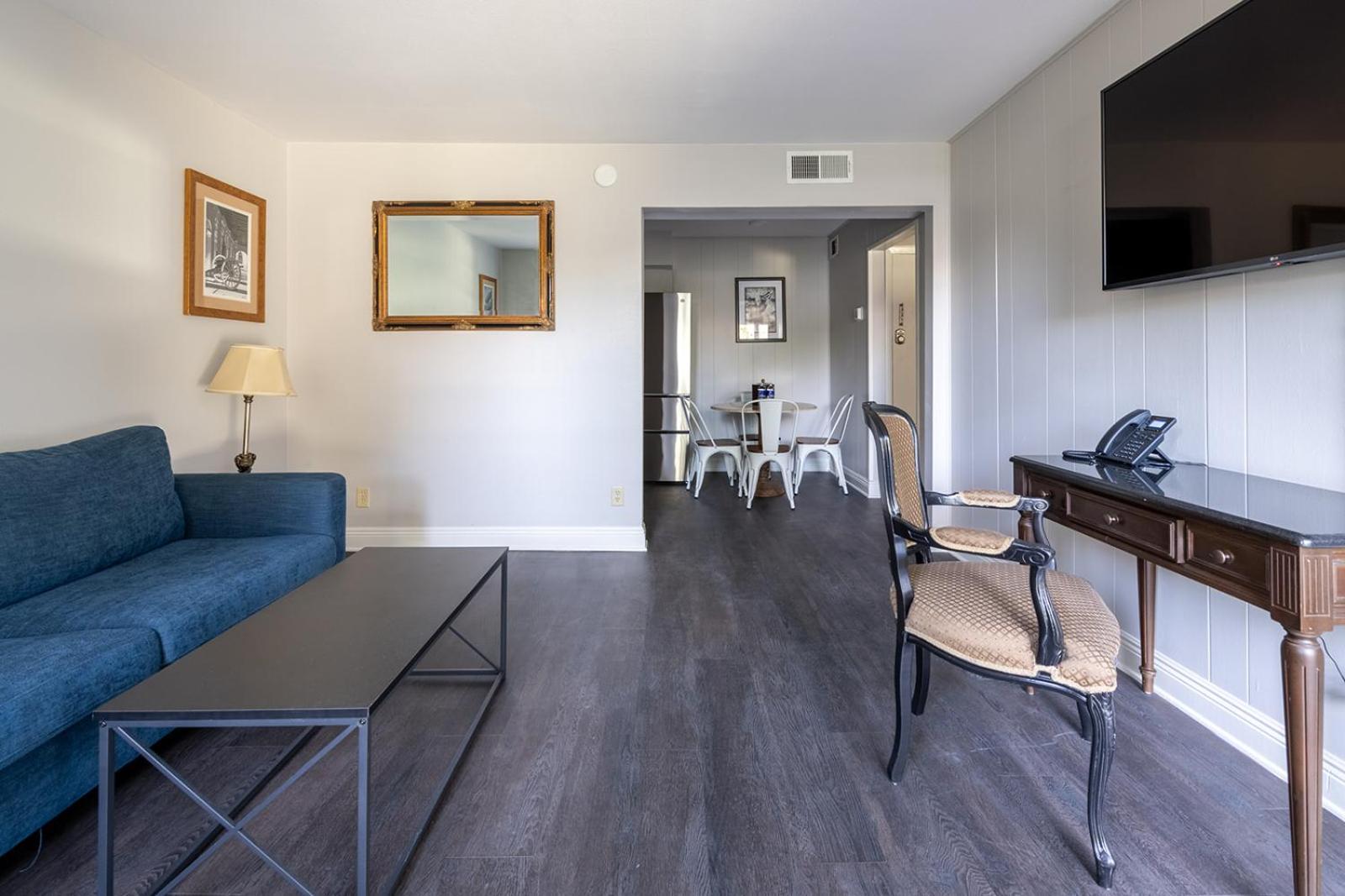 French Quarter Suites Hotel New Orleans Exterior foto