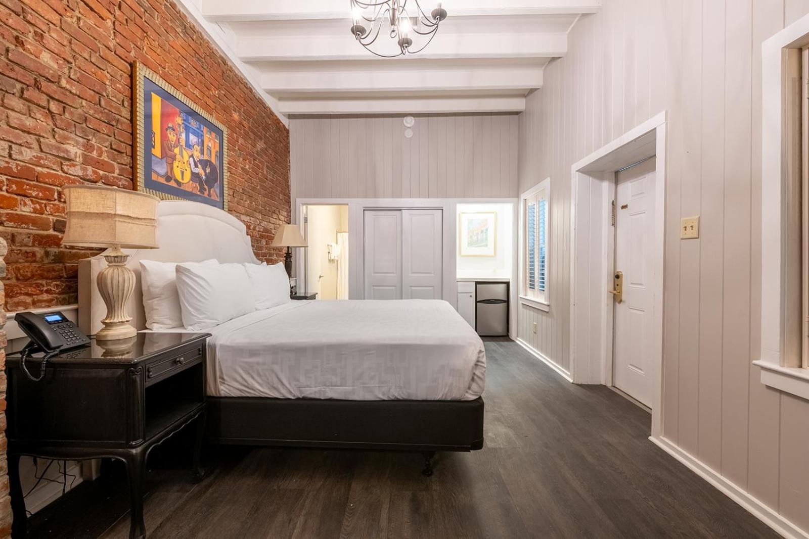 French Quarter Suites Hotel New Orleans Exterior foto